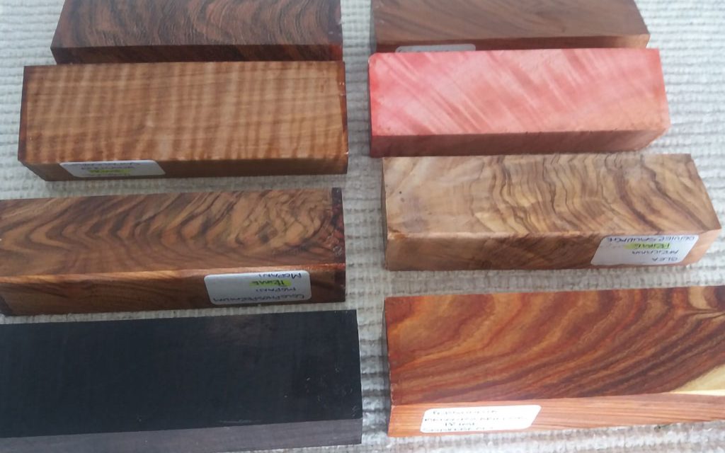 https://www.prosono-hardwoods.com/wp-content/uploads/2021/03/Eight-selected-blanks-for-collection-knives-1024x640.jpg