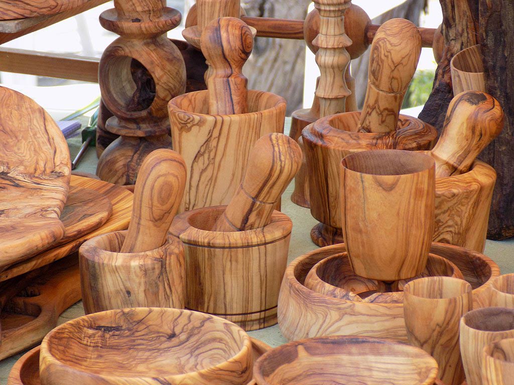 African olive wood is kitchen and food safe